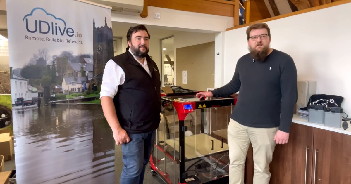 UDlive Pixel II Showcase - Pixel II Sensor Compared with MCERTS Class 1 Sensor with a 3D Printer Bed as Level Control